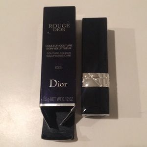 NWT Dior Rouge 028 lipstick